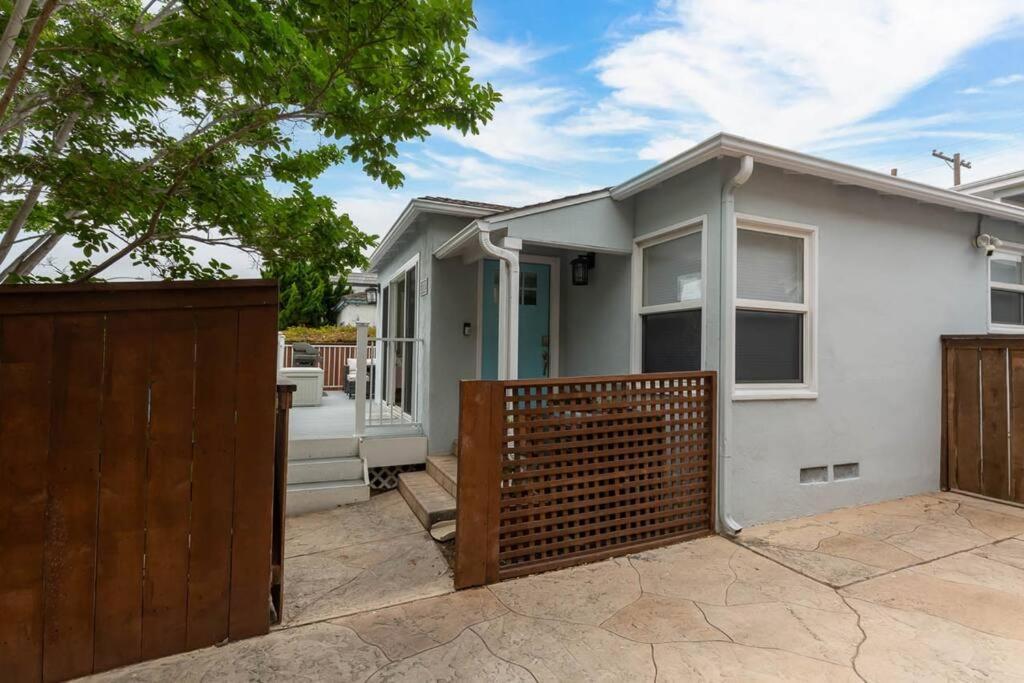 Beach House In The Heart Of Pb San Diego Exterior photo